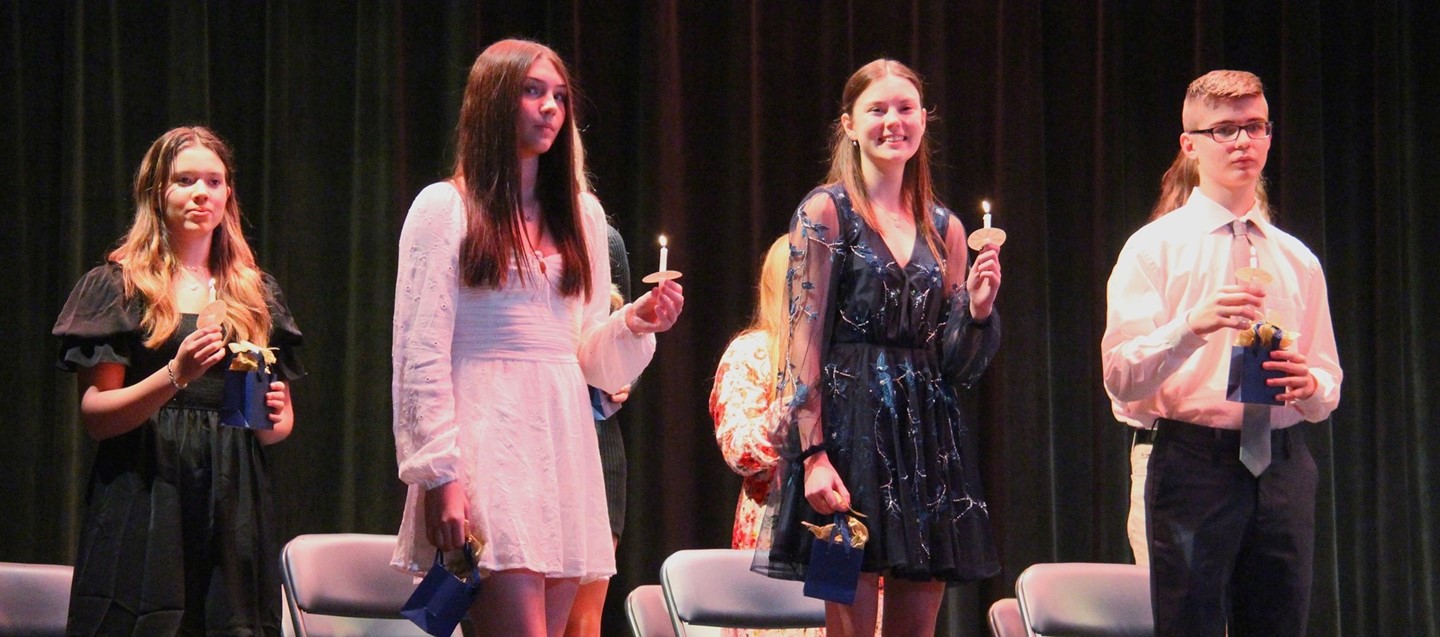 high school honor society inductees